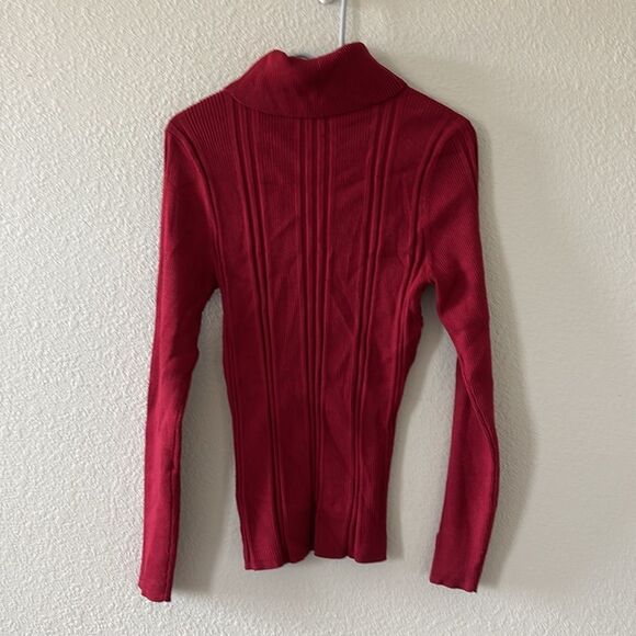 WHBM Transfer Rib Turtleneck Long Sleeve in color Indulgent Sweater size Medium - Picture 8 of 8